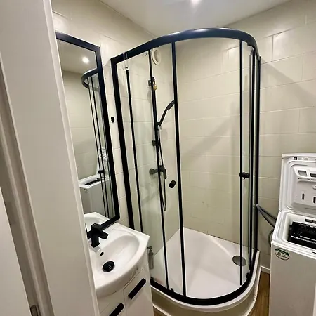 Comfort Near Prague Homestay Kladno